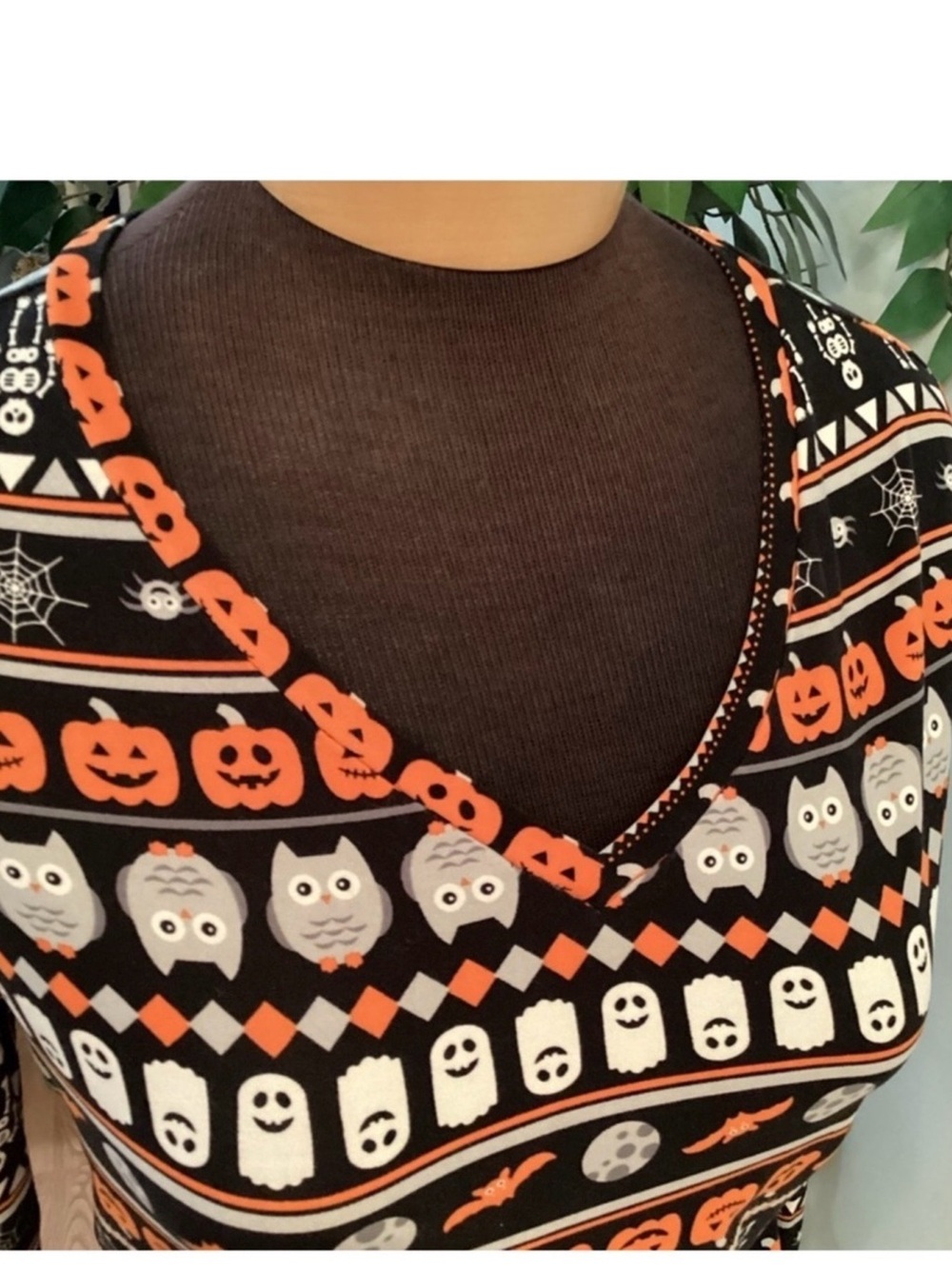 No Boundaries Halloween Print Long Sleeve Tee Size XLarge 15-17 - Picture 4 of 10
